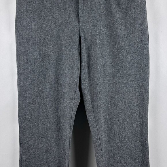 A New Day Woman's Ankle Length Stretch Gray Pants Size 8. - Picture 3 of 10
